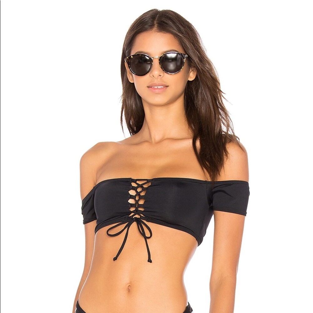L Space “Dixie” Lace Up Bikini Top Size Large - New wo Tags